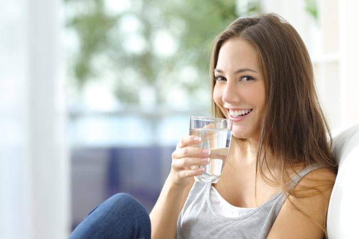 5 Surprising Ways Water Can Make You Look and Feel Better